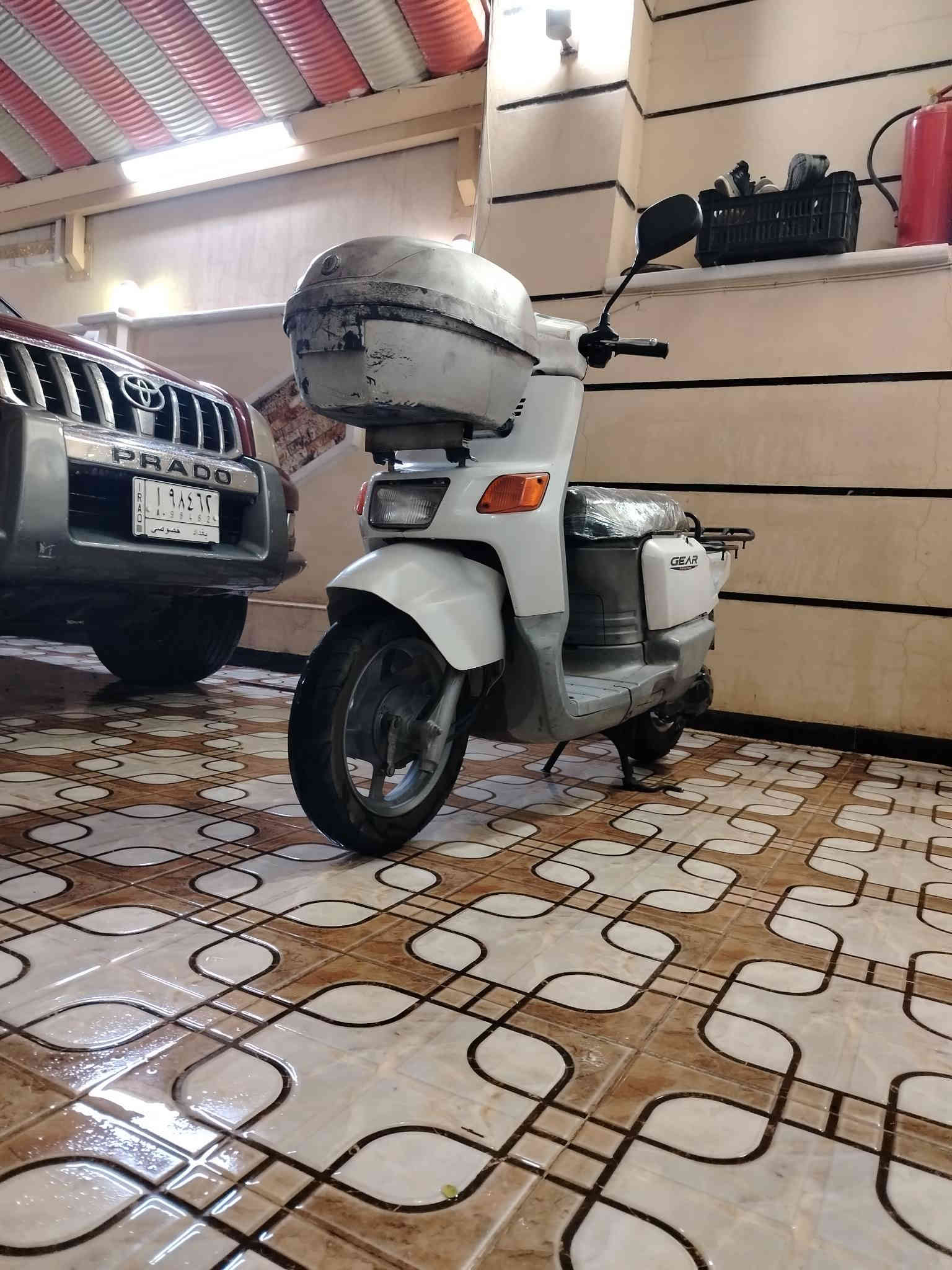 سلام عليكم. دراجه بيكم يامها، دراجه ممتعوبه زوج تايرات جديد صالنصه جديده. السرعه 60، سلف وهندر شغال كهربائيات شغاله السعر 400 وبيها مجال حك الجيه.مكاني بغداد الدوره. رقم *********** موجود واتساب ايضا...
