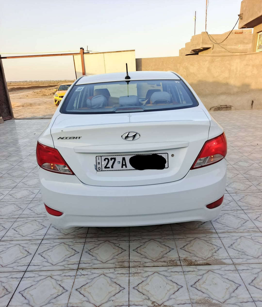 هونداي اكسنت موديل 2015 رقم ذي قار دولي جديد حره تحويل ثاني يوم سنويه 29 مشروع وطني وارد امريكي ضربته  وجاملغ فقط وبيه رشات صبغ تجميل فقط والباقي كفاله عامه مكينه 1600 شرط ما مفتوحه مكينه وكير وحداديه وتبريد وتخم تايرات كله مكفول سياره جاهزه مال جناي بمعنه الكلمه مكان سياره ناصريه سعر 83 بيه مجال قليل رقم الهاتف *********** أنه مكلف بل نشر خابر راعيه بيك خير وتدلل
