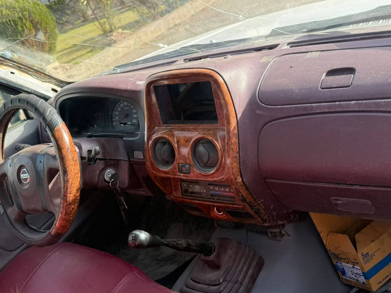 السلام عليكم
بيكم نيسان موديـل 2003

داخل مالها ماروني

مزاد وزاره الداخليه مرور الانبار باسمي

سياره كامله وجاهزه

صدر جديد

كهربايات كلها شغاله

محرك وكير بلادي ما مفتوح نظيف

مصبوغه جماليه

غرفه كامله بدلتها جديده

 مكان الانبار الرمادي البوذياب

رقم الاتصال ***********

سعر 48$
