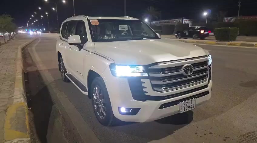 السلام عليكم لاند كروز فئه GXR2025 تطبيق 3 شاشات شركت ساز ام الضمان زيرو ماشيه الف فقط السياره كفاله عامه من كلشي رقم اربيل تريد تحويل تريد وكاله مكانه بغداد 
***********
