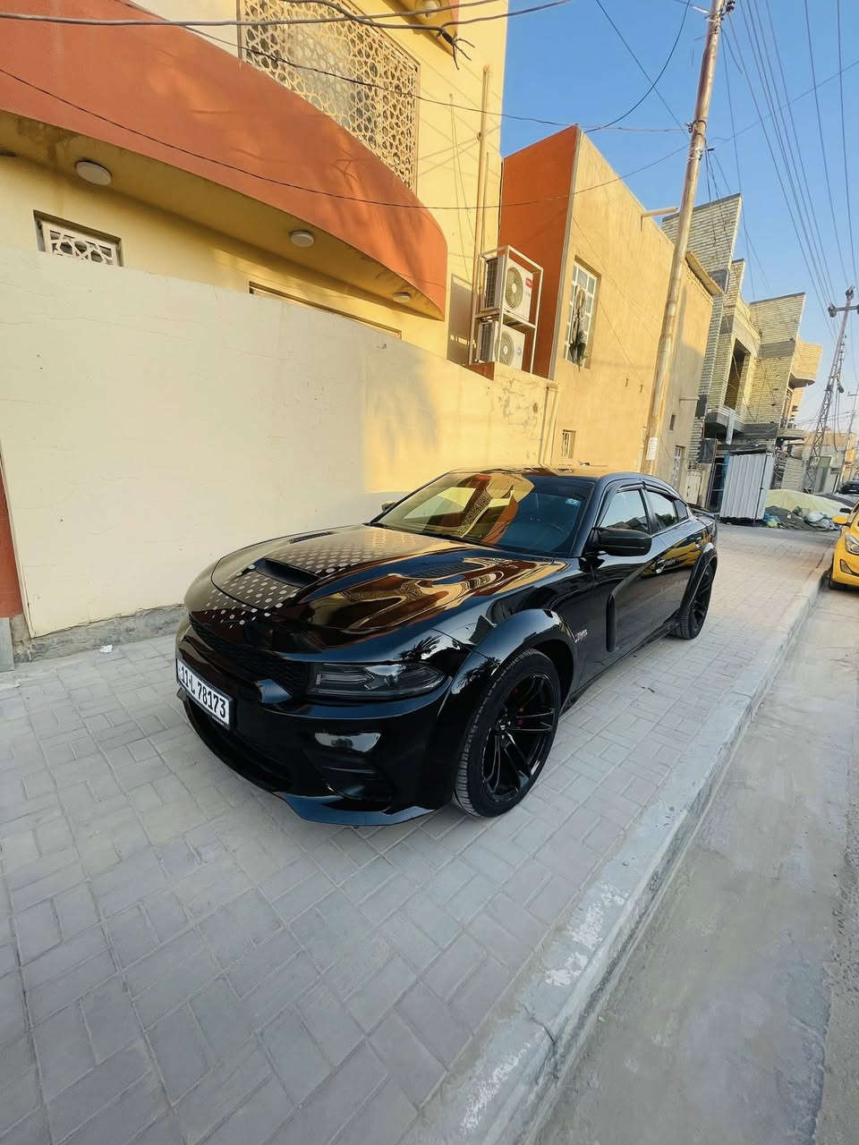 سلام عليكم شباب
جارجر سكات باك موديل ٢٠١٩  
كت وايد بدي  كامل 
 اويل كاج كان  
دركة rpm 
دبات موبار اصلية 
السيارة ستوك بدون تفريغ او اي تزويد
السياره جاهزه بدون اي نقص او ملاحظة 
مكية كير حداديه كهربائيات كفالة
حادث امريكا كشن السائق فقط حرق وصار صبغ بالقماره شي قليل
السعر ٢٠٧$
*********** متوفر واتساب
