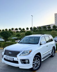 لكزس LX 570 • ٢٠١٥ • فول مواصفات