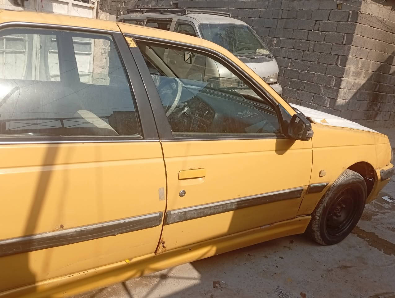 يا الله اللهم صلي على محمد والي بيت محمد سيارة بيجو بارص موديل 11رقم بصرة صدامي سنوية عضم عاج راعيها مواصلة بدون راعي اتكفل عشائر وقانون واسويلك مكاتبة بيها وتخذها من بابي 
مكينة وكير جدد حدادية وتخم نضيفات سعرها 9ورقات بيها مجال عنواني بغداد مدينة الصدر هاتف *********** رحمة لوالديك اقراء المنشور زين واتصل ميعجبك المنشور اعبر لاتعلق بكيفك وتكسر حلال الناس تريد تتصل واني خادم 
بي واتساب رقمي ربي يحفظكم جميعا
