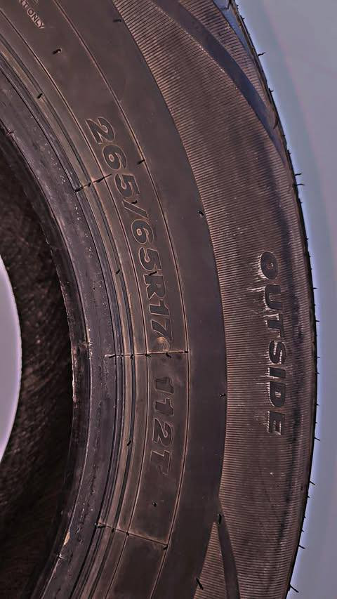 سلام عليكم
تخم تايرات من شركة FEIYUE صيني درجة أولى 
حجم 265/65R17
سعر175الف
رقم للتواصل واتساب ***********
المكان بغداد الأمين
