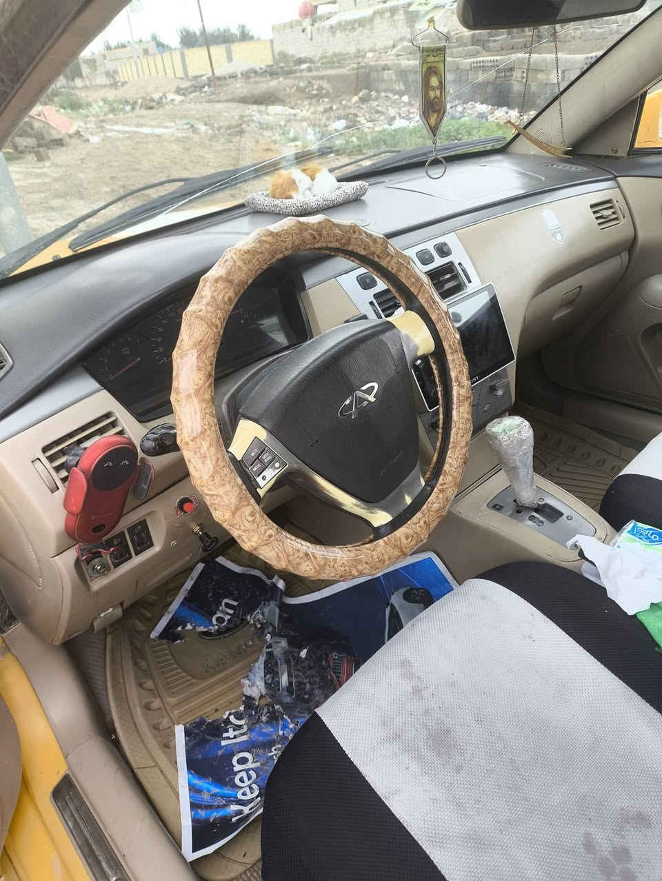 شيري أي 5 محوره كورلا موديل 2011 جاهزه مداور ثاني يوم مراوس جيب شيروك الفين مع فرق قليل أو بيع 35 بيه مجال قليل مكان سياره الكوت قضاء الحي *********** مع العلم سياره مصغرة هيئة أو غرامات خط بحث جديد
