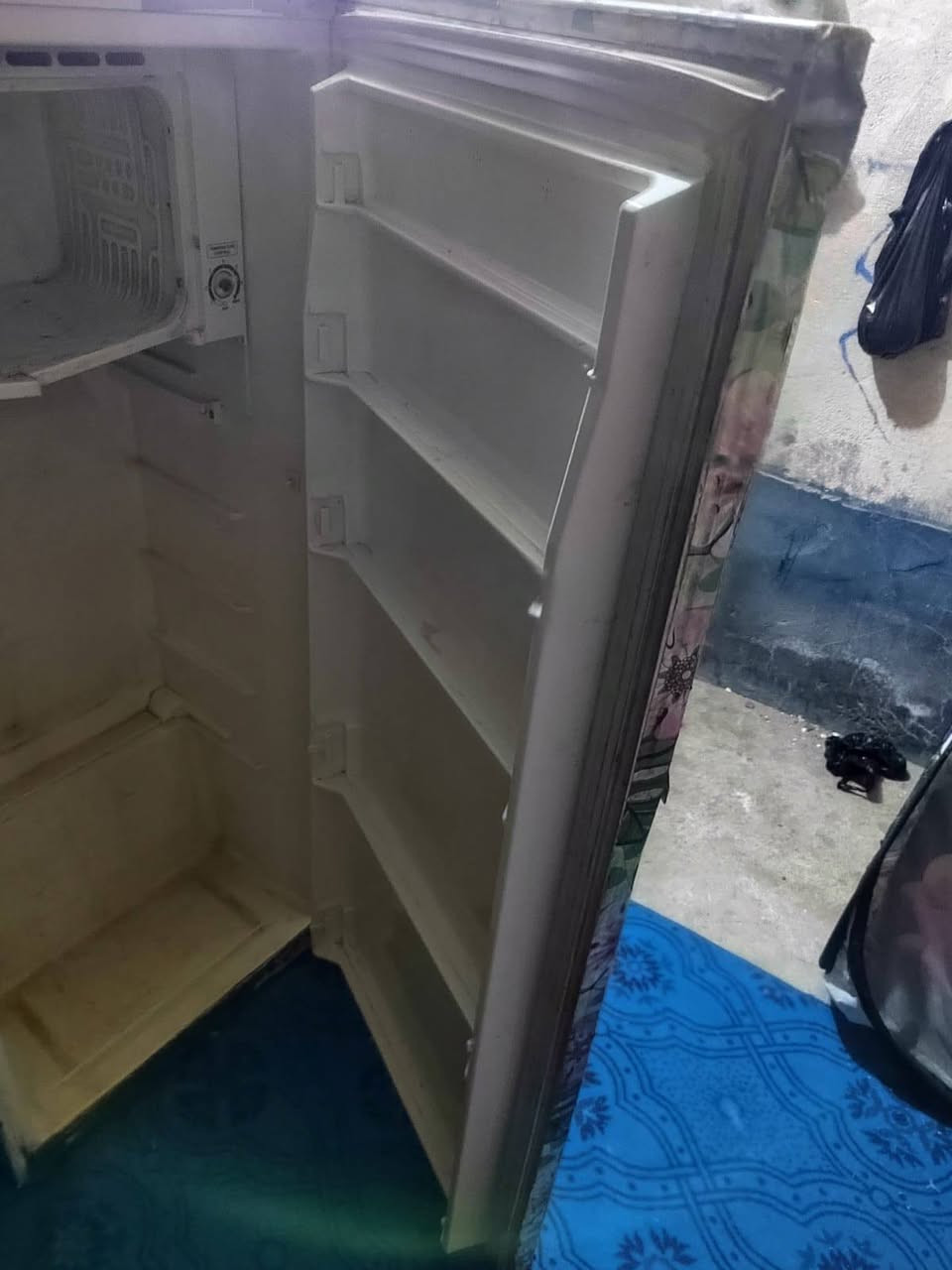 سلام عليكم ثلاجه شغاله شرط التجميد مكانها كربلاء حي العسكري العابد


**إذا كنت صاحب هذا الإعلان وتريد حذفه لأي سبب، رجاءا أرسل رسالة إلى الدعم الفني**