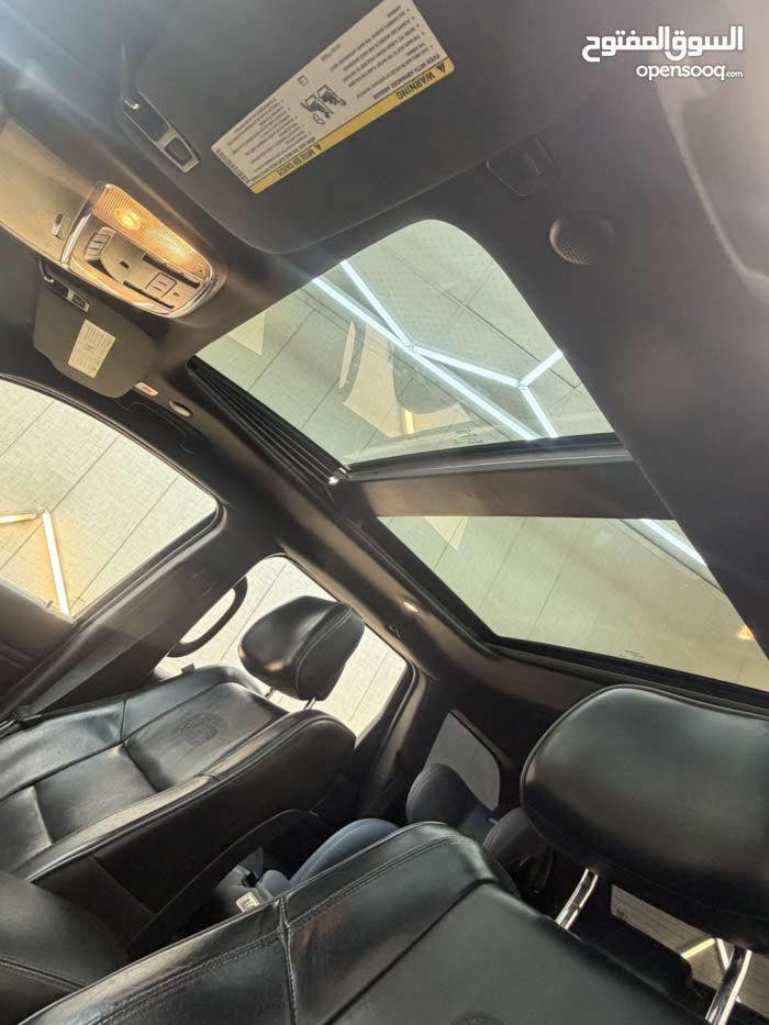 سلام عليكم
جيب فئة:اوفر لاند وارد كندي
فول مواصفات سيارة 
موديل: 2020
مكينة:  V6 3.6
رقم شاصي 1c4rjfcg0lc163590
 سياره صورة حادثه مرفقه بلمنشور
ارباك بردة فقط 
 بدون دواخل شاصي لغد كفالة 
عدد المسافات (٨٦)
اربيل شرط التحويل 
مكاني سيدية وشارع فلسطين 
الاستفسار اتصال على رقم 
***********
