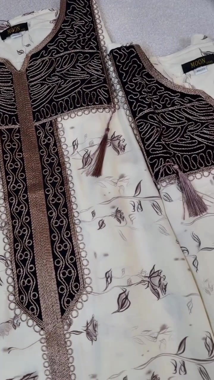 السعر13 الف🤎✨

القياسات ( L ,xl ,2x ,3x )

للحجز و الاستفسار التواصل على الأرقام واتس اب 

***********
***********
***********
***********

توصيل بغداد  5000
توصيل محافظات  5000
