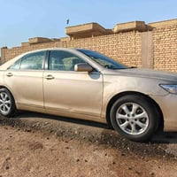 كامري ٢٠١٠ • وارد امريكي • بدون حادث