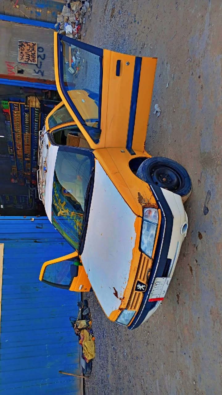 سلام عليكم أقره التفاصيل عدل وخابر وبلخدمه بيجو 405موديل 12 سياره جاهزه كبلل للشارع مكينه كير حداديه تخم تاير كفاله الكشر شوف العين بيه خياس سنويه صاقطه مداور ثاني يوم مصفره غرامات هيه ماعرف شكد عليه ماعليه بلهيه الك يمي مداور وغرامات سعر 17 تبريد ويه سويج مكاني نجف شارع المطار شراي تصل ***********
