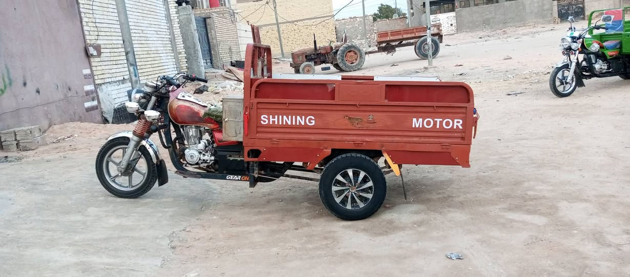 سلام عليكم ستوته رقم سنويه موديل 14 مقفول يا شاصي رقم سنويه مكانه كربلاء حي النضال سعه سعرها مليون ميه كهرباء كله شغال ما عايزه اي شيء مقفوله ستوت==***********
