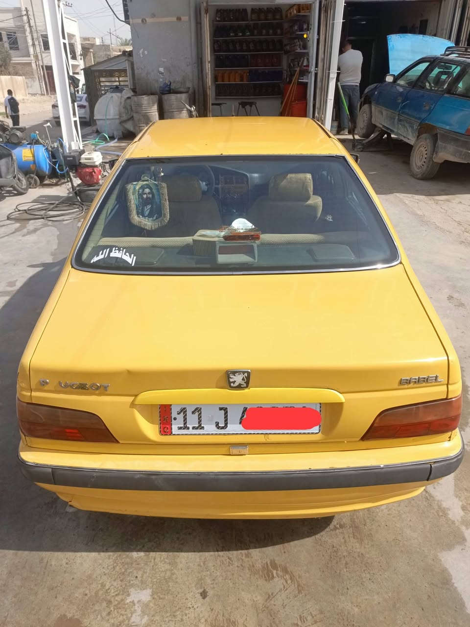 سلام عليكم 
بيجو بارص موديل 16
كيري مكينه خير من الله 
تبريد ثلج 
كهربائيات كله شغاله 
السنتر والجنطه ع بصمه 
صدر خلفي ومامي ودبلات خلفيه وماميه قبل 4تيام شادهن 
منضومة غاز جاهزه وجديده 
بيه البنيد وهذن لمشر عليهن بيهن صبغ 
رقم انكليزي تاخذ سياره مصفره هيئه وغرامات 
المكان البياع تقاطع درويش 
السعر 48 وبيه مجال 
***********
