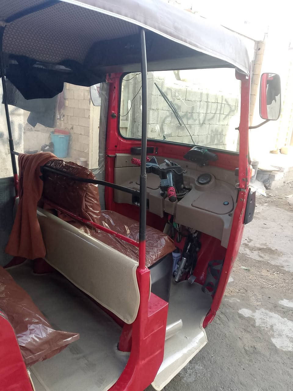 تكاتك ثنين البيع موديل 18شهر12رقم ول ثانيه شهر10وحده لا ضربه ولا صبغ ول ثانيه بس الغد واحد معمر مكاني حي البتول ***********
