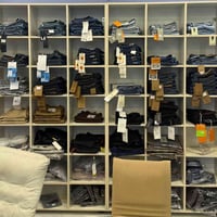 فاترينه بناطيل للبيع 07713170268