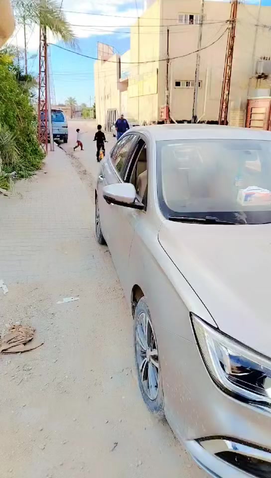 سلام عليكم ورحمة الله وبركاته
عرصه للبيع المساحه 100 متر
طابو صرف الموقع حي شهيد الصدر
قرب مدرسة اقراء
موقع ممتاز
الاستفسار أكثر *********** ومن الله التوفيق للجميع يارب العالمين @إشارة @إشارة
