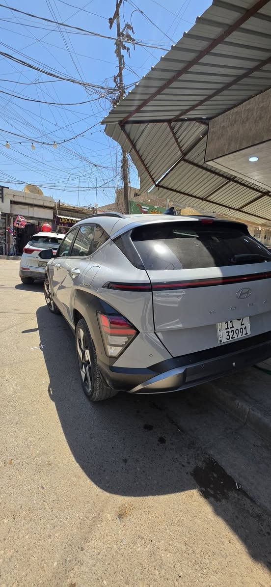 هيونداي كونا 2024 لمتد وارد امريكي 
حادثها بنيد وجاملغات اماميه موجود رقم الشاصي بالصور وطلع الحادث يمك 
محرك 1600 تيربو 
فول مواصفات 1/1 من بصمه وفتحه
 جنطه كهربائي وكرسي كهرباء 
شاحن لاسلكي و4 كامرات 
تدفئة مقاعد وستيرن 
داخل متغير الوان 

ماشيه 6 الاف ميل قابل للزيادة السيارة زيرو
السياره بأسمي رقم بغداد 

مكانها بغداد / الدورة / المهدية الثانية
السعر 175 ورقه وبيها مجال للشراي

للاستفسار 
***********
