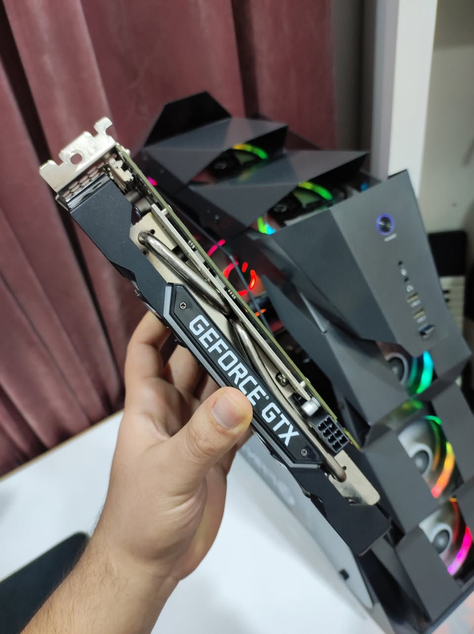 السلام عليكم

🟩💻 كرت شاشة :/

▫️ NVIDIA™ GEFORCE ® GTX 1660Ti 6GB PALIT 2FAN
▫️ لوك يخبل بلزكة الضمان 

💰 السعر: 168,000 دينار عراقي
📍 مكاني: بغداد - الأعظمية
🚚 التوصيل: بغداد (5 آلاف) | المحافظات (6 آلاف)
📞 رقمي: ***********
