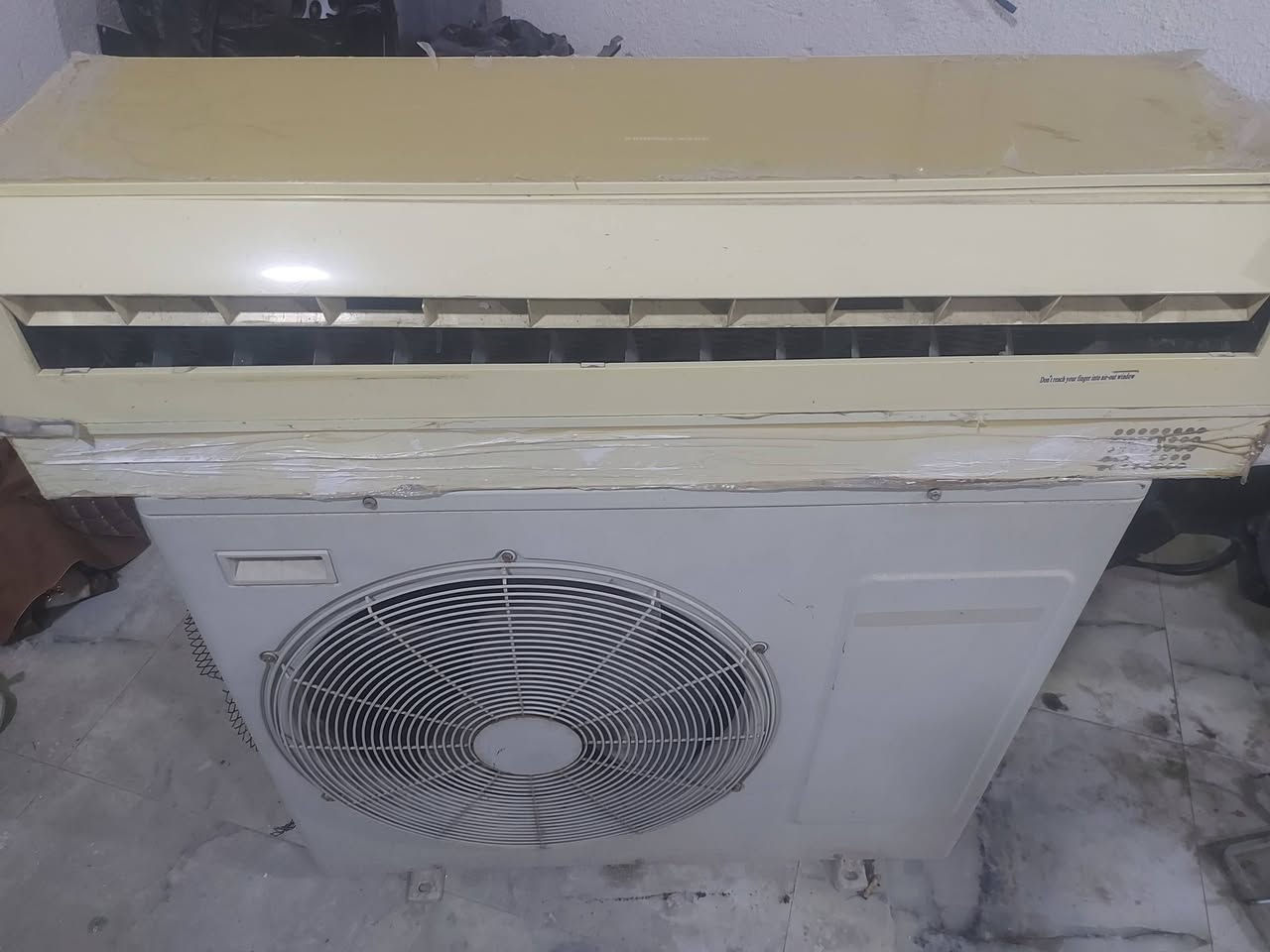 السلام عليكم سبلت طن ونص جنرال نصيف وشغال ٢٥٠ وبراد ٨٥


**إذا كنت صاحب هذا الإعلان وتريد حذفه لأي سبب، رجاءا أرسل رسالة إلى الدعم الفني**