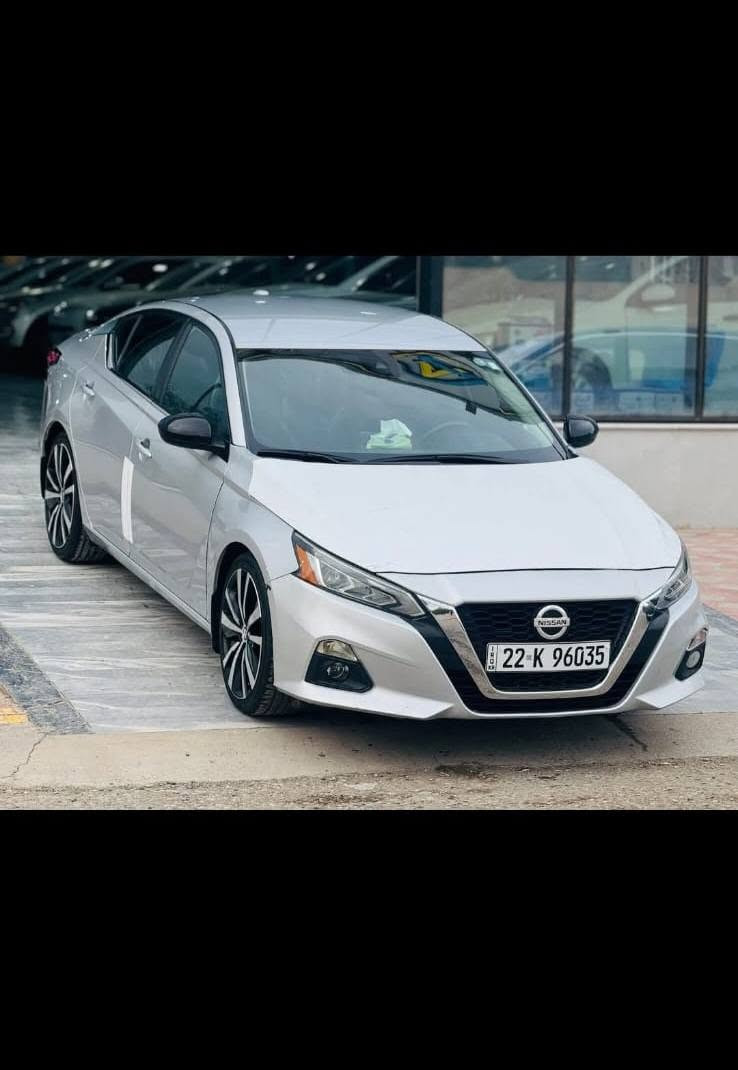 بيع سريع
نيسان التيما SR
موديل 2022
ماشية 42 mil 
شفتات كير
كار بلاي
كشنات جلد + كشن كهرباء
تخم تاير جديد ويل شركة بلادي 
رادار 360 درجة
حجر بلادي شركة 
تحكم ستيرن تثبيت سرعه 
 سيارة مكفولة كفالة عامة من عدا
بنيد صبغ بدون دواخل
 ايرباك فقط استيرن راجع سستم ابيع شرط الفحص
 سونار ورقم رقم الشاصي 
1n4bl4cv5nn366406
رقم اربيل سنوية جديدة لحد 2029
السعر 146 بيها مجال بسيط للشراي الجاد
مكان السياره ديالى خانقين
***********
