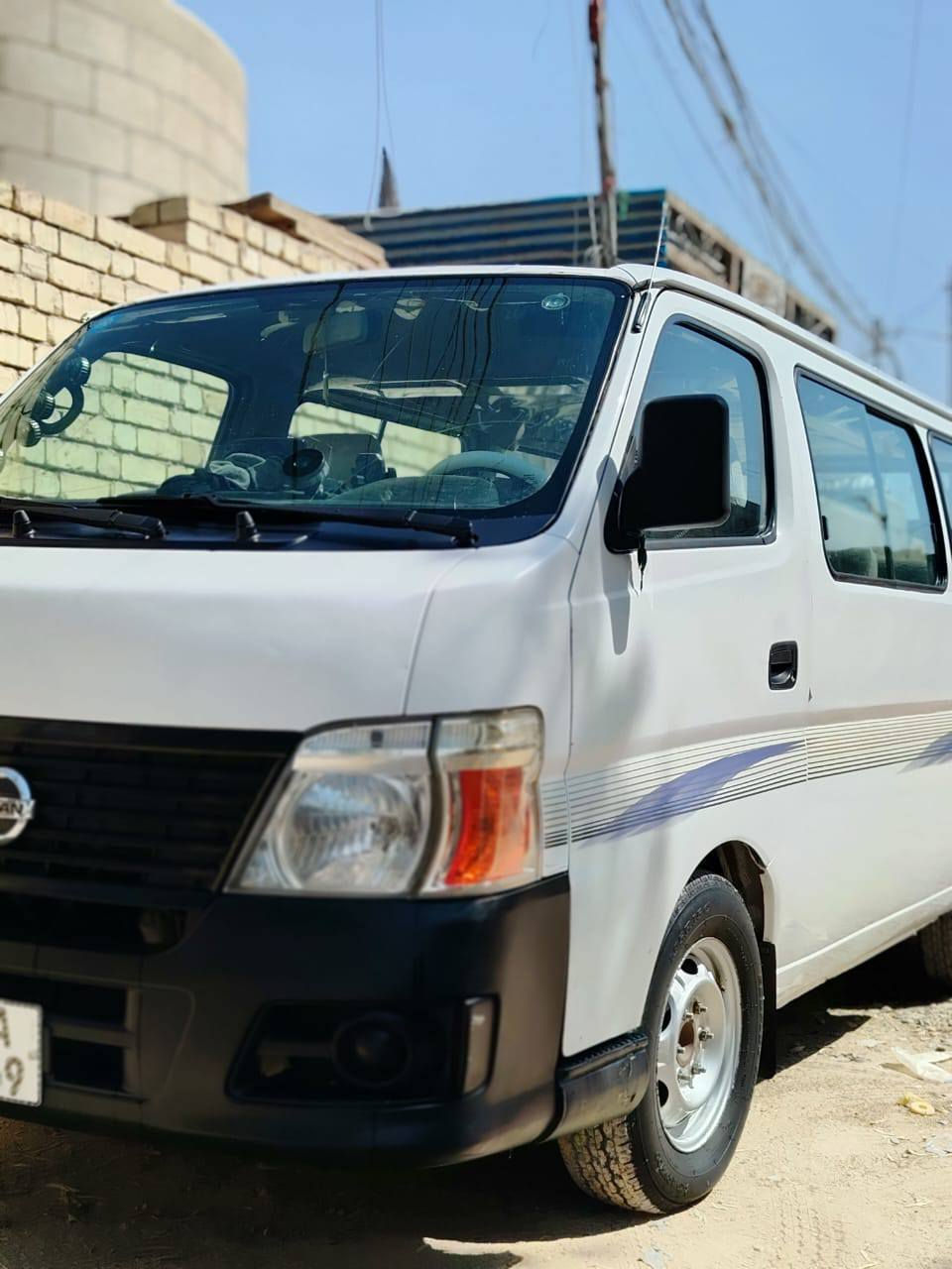 السلام عليكم نيسان موديل 13رقم بغداد نكليزي محرك وكير كربايات صدر مكفول عنوان بغداد مشتل شارع مطبك سعر ***********،/////135بيه مجال
