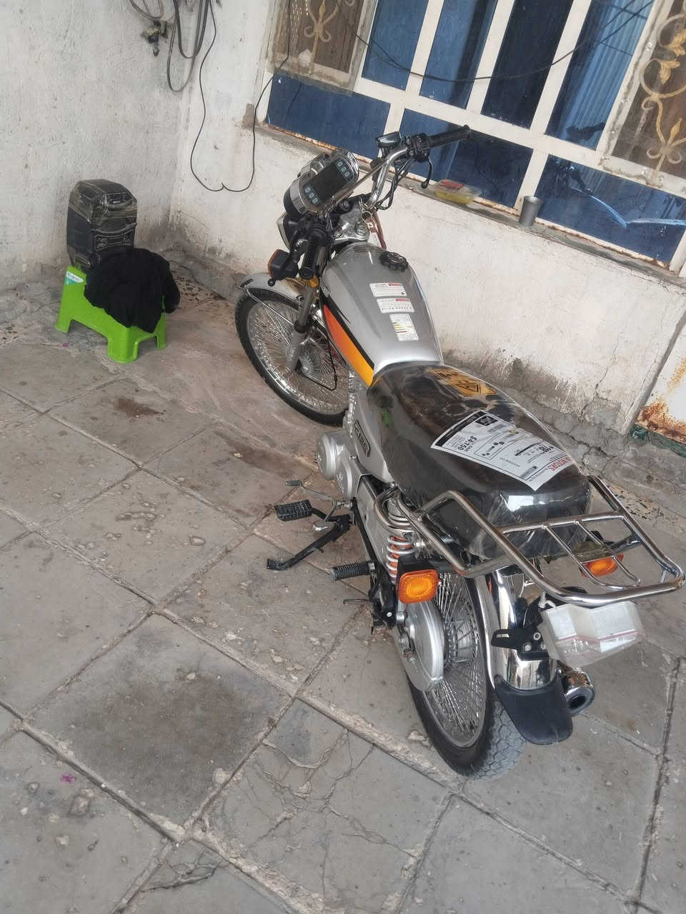 مال بيع سكنر مديل 2024 دراجه تخبل مكفوله من كلشي وكلشي ماعايزه سعر 600 نجف كوفه ناحيت الحريه *********** اتصل
