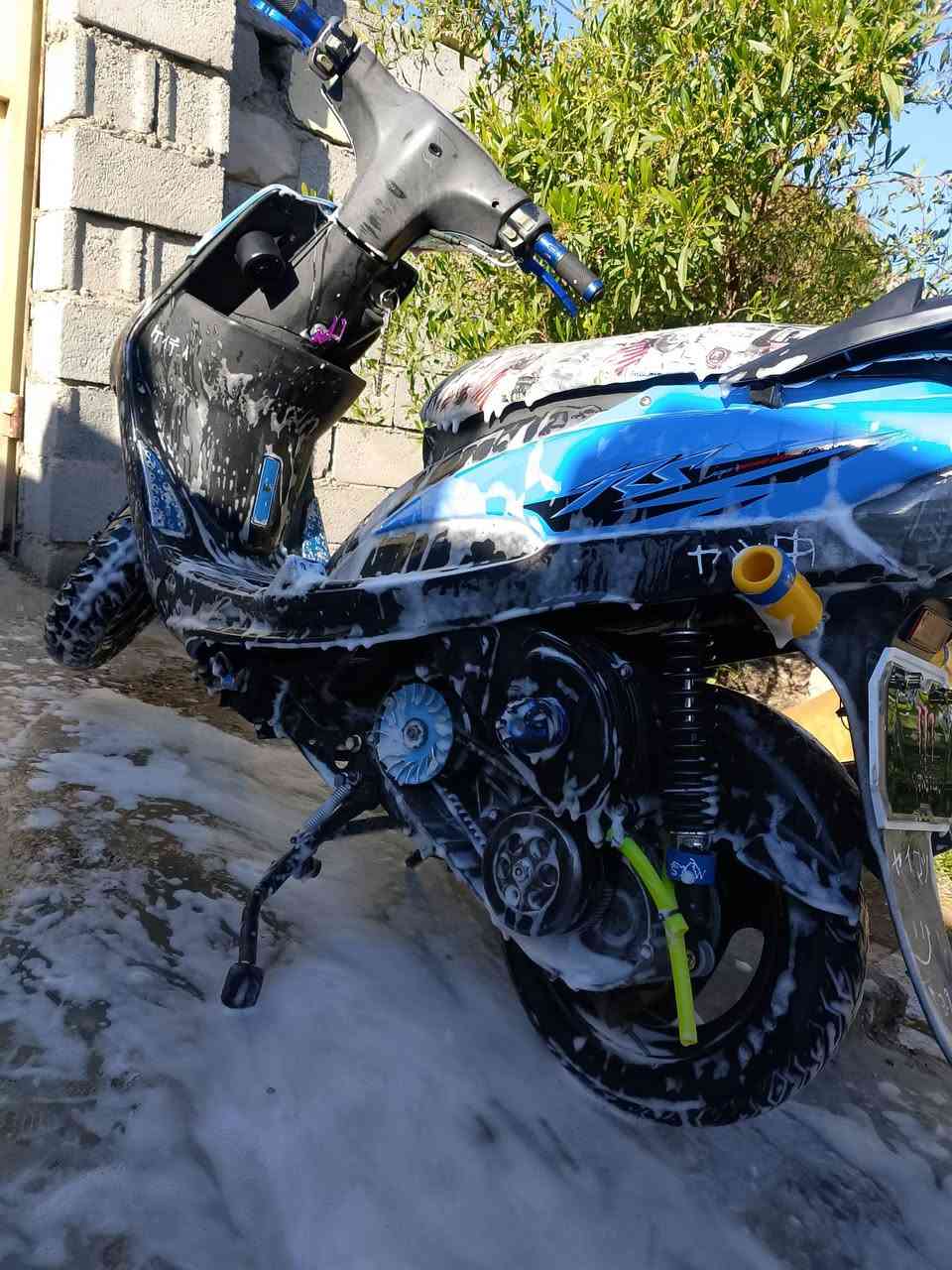 سلام عليكم دراجه البيع 𝑴𝑨𝑿120 بلاديه بيها تزويد شلعه ومعدل مكاني ديالى بعقوبه الشراي خاص. 
صلنصه 𝑭𝑴✅
يداد سكليتر وبريك ✅
قبق فلاوين✅
قطره دهن ✅
حملات ✅
سبايدر ✅ 
تعلاكه ✅
كلاجات رياضي✅
زنود كلوب ✅
دوشمه كشن ✅


**إذا كنت صاحب هذا الإعلان وتريد حذفه لأي سبب، رجاءا أرسل رسالة إلى الدعم الفني**