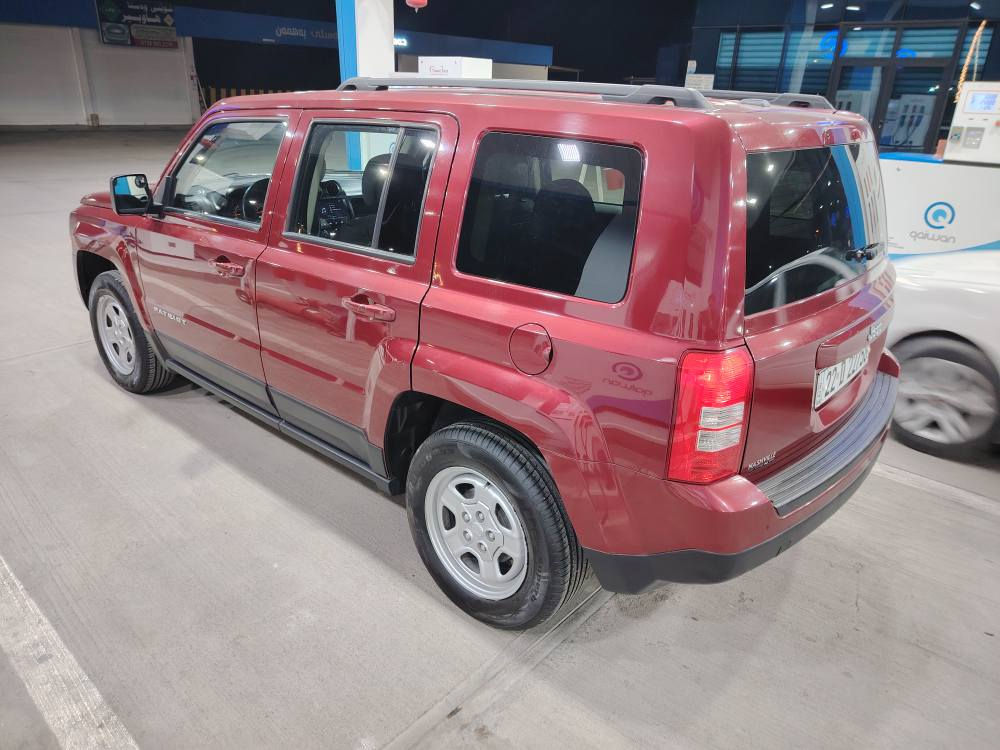 جێب پاتریۆت مۆدێل ٢٠١٧ 
چوارپستۆن مەرغوب مەکینە ٢٠ 
جام کارەبایی 
قوفڵ مەرکەزی
لایت ئۆتۆ
دژە خلیسک 
ئەی بی ئێس 
گێڕو مەکینەو مەرجی توندو توڵی بەشەرتی هەموو فەحسێک 
یەک پارچە بۆیاخ بەبێ ناوگرتن 
نرخ ١١٧ 
شوێن ڕانیە ***********    *********** السليمانية, العراق
