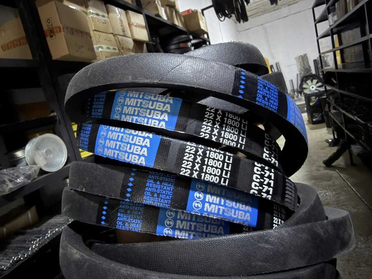 ‎هەموو جۆرەکانی قایشی  دەڕاسە و هەباشە بە هەموو قیاسەکانی لە فرۆشگای دابان بەردەستە 
***********
***********
