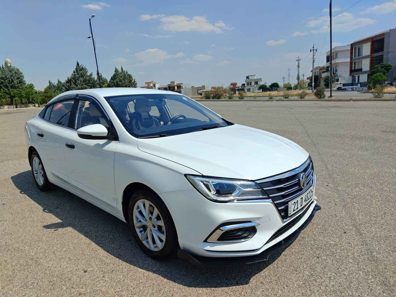 mg2024 comfort 
سەیارەکە ماڵی دۆستە و زۆر پاک ماوەتەوە

27 هەزار رۆشتووە

ناو کرێمیە و نیو مواسەفاتە کۆمفۆرتە

زەمانی شەریکەی ماوە
تازە سێرڤس کراوە رۆن و شوتەی تەبریت و هەر چوار بانسەکەی دوێنێ گۆریومە و جوانکاری و کوشن و گاعی بۆ کراوە،
# بەس دەعامی پێشەوی باغەکەی ڕەشە (گۆڕاوە) بێ عەتەر و نیکلەکەی

هیلاک نەکراوە، بۆ پەیوەندی *********** واتس ئەپ و ڤایبەری لەسەرە،

# 107 و کەمێک مەجال
