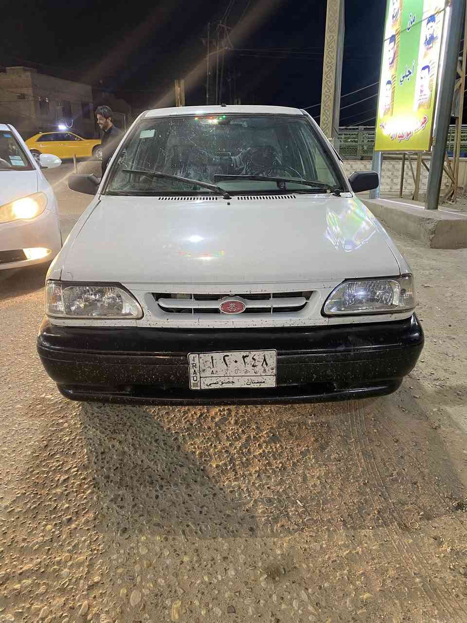 سلام عليكم شباب سايبه ١٥للبيع سياره مكينه و كير مكفولات سنويه ل٢٨ غرامه مصفره شواصي ما بيهه  براكيت مكفول  عنوانهه لعماره ميسان سعرهه٣٠ورقه رقم الهاتف***********
