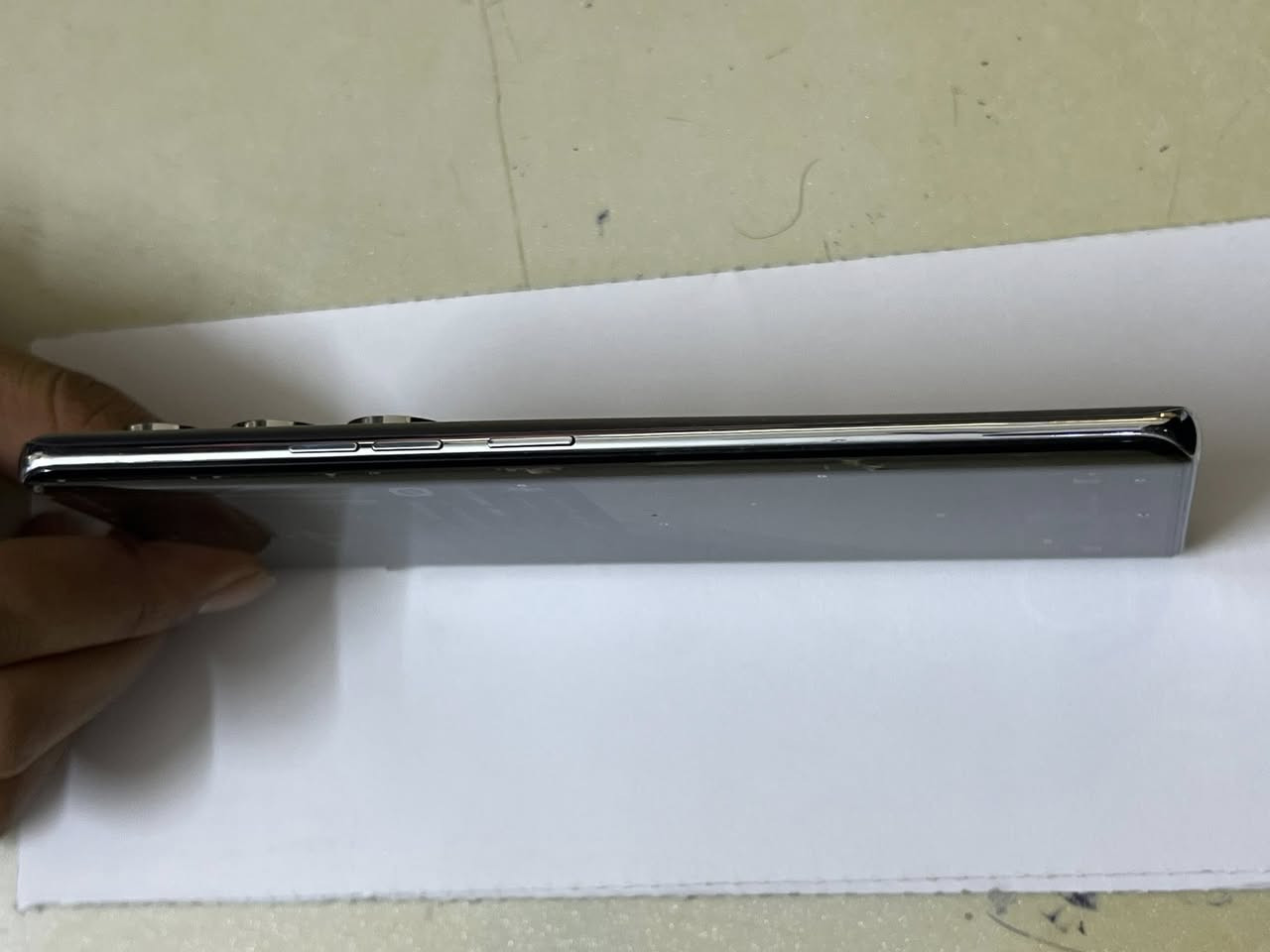 تكنو كومون 40برو 5G ذاكره 256 ستعمال كلش قليل سعر٢٢٥وبي مجال ***********
