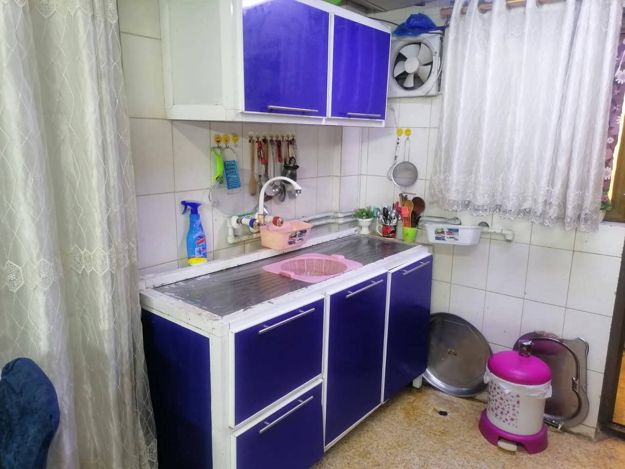 ميز طعام. وكاونتر. ومعرض. صاج الي حاب يشتري. يدخل خاص انطيكم رقم صاحب الاغراض همة البيت واحد البصرة, العراق


**إذا كنت صاحب هذا الإعلان وتريد حذفه لأي سبب، رجاءا أرسل رسالة إلى الدعم الفني**