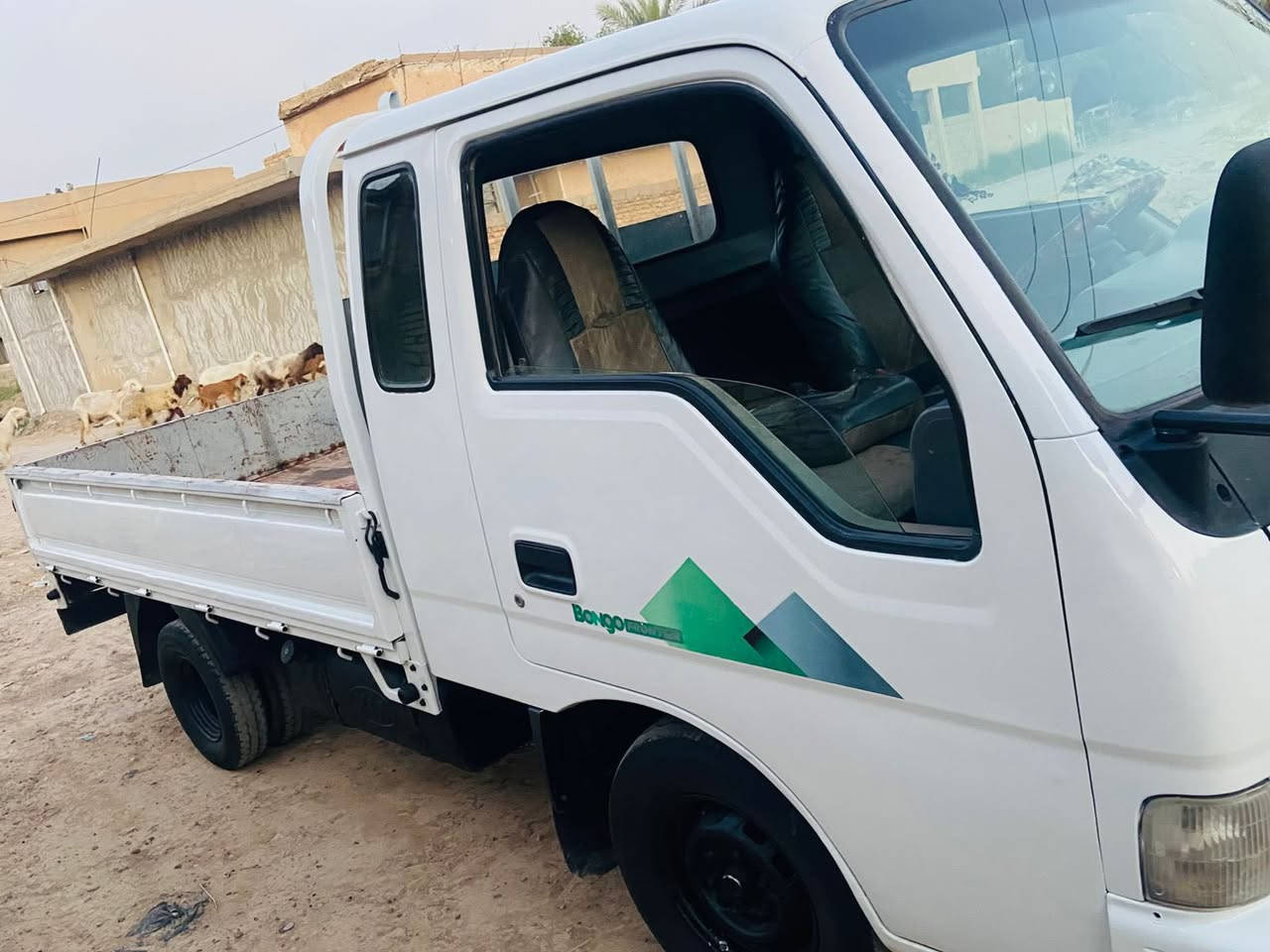 كيه فنتيرة موديل 99 جاهزه من كلشي سياره بلاديه وجديده مال شغل سياره فقط مرشوشه جماليه بعدها ما مبولشه كير مكينه اكسن كفاله من ضربه وكص سياره شرط السونار فقط صبغ بيها ودوسات الاستفسار. ‭+964 771 920 4160‬ وتحويل ثاني 

 يوم مكان بغداد


**إذا كنت صاحب هذا الإعلان وتريد حذفه لأي سبب، رجاءا أرسل رسالة إلى الدعم الفني**