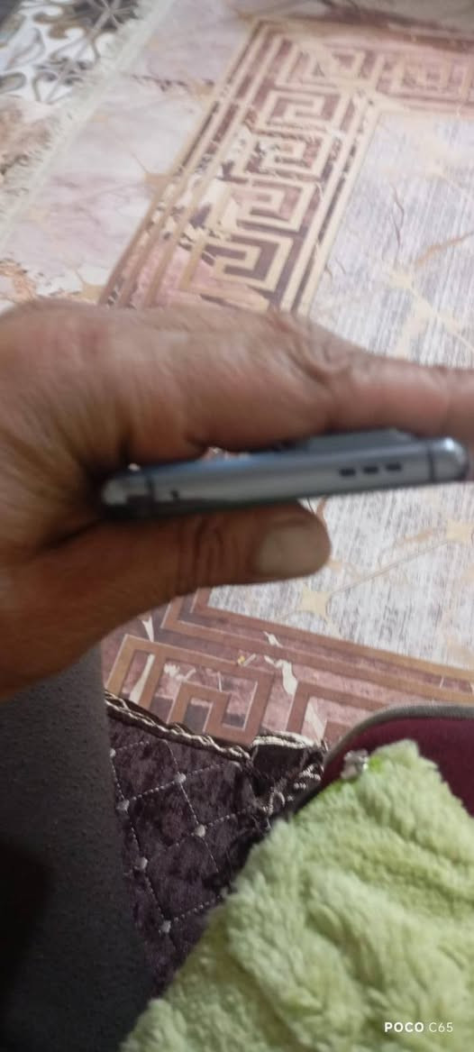 اسلام عليكم بلاك شارك 5ابرو فول نظافته شاحنه ١٢٠مكان بغداد دوره سعر٣٠٠‏‪0788 115 1540‬‏
