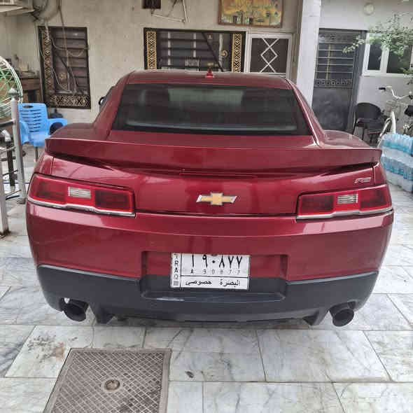 السلام عليكم ورحمة الله 

كمارو ٢٠١٥ rs 
رقم بصره حرة 
وارد امريكي ضربة جاملغ وبنيد بدون لغود وشاصي مصبوغه حزام
محرك ٦ سلندر بيه تبخير 
كير كفاله
تبريد ثلج 
طخم تايرات جديد 
حداديه جيده
السعر ٩٠ 
مستعجل عله بيعتها 
متواجد فقط واتساب ***********
مستعجل عله بيعتها
