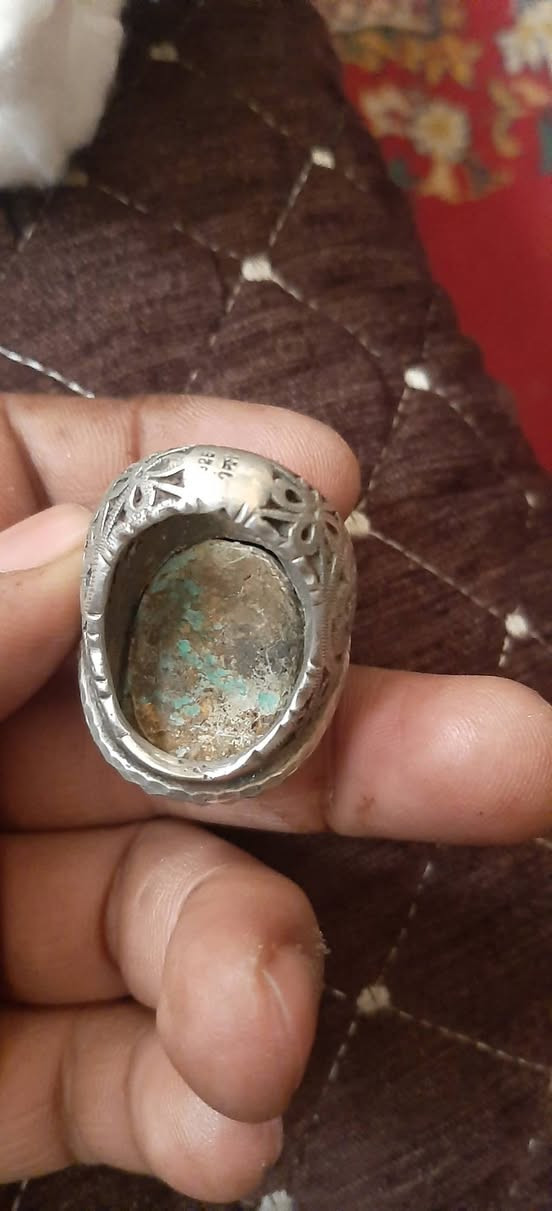 نيشابوري قديم قياس ٢٥   ٢٦قياس الحجر ٤سم
٥٣ غرام     الغرام ٣


**إذا كنت صاحب هذا الإعلان وتريد حذفه لأي سبب، رجاءا أرسل رسالة إلى الدعم الفني**