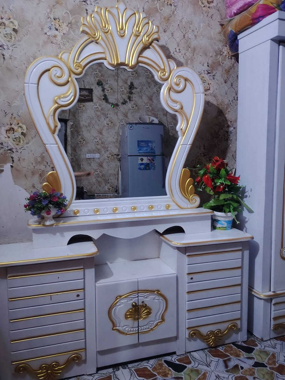 غرفه للبيع
سوق الشيوخ ذيقار ***********
