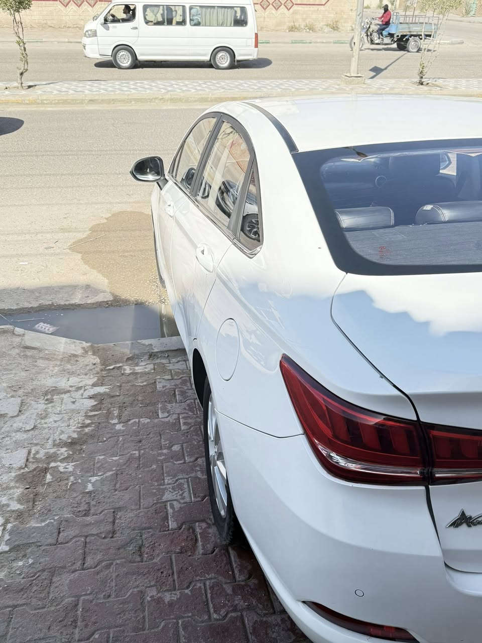 بايك صيني مكفول  مديل 23.محرك 1000500 سياره لگ على وضع الشركه سبيره منازل  حلوه وقتصاديه تبريده جداً راقي  ماشيه 53الف فقط سياره نظيفه جداً وتجي وتشوف بعينك سعره 110وبيه مجال مكان سياره السماوه مركز المدينه التوصل وأتساب *********** 
التصل ***********
