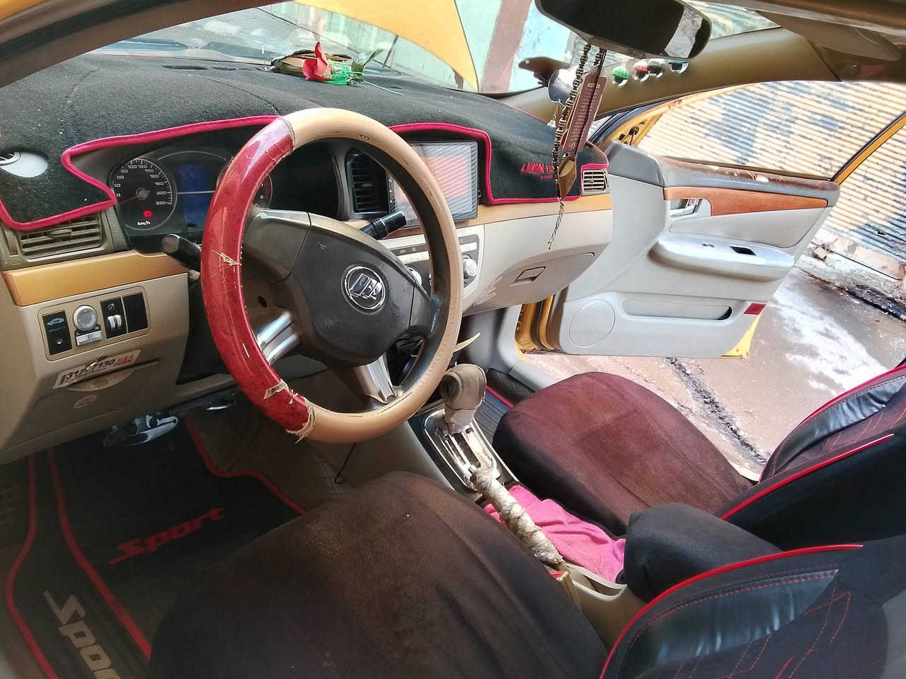 سياره ليفان للبيع 620 سيار جاهز للشارع رقم صدامي الراعي شرعي بعشيقه شرط الوكال والتحويل الهيا 400الف يكلف الرقم والهيا والمعامله كلو مليون دينار اتصال على الرقم فقط واتساب او على الرقمم
*********** اسيا
*********** كورك
السعر 30ورقه وبيها مجال للطيبين
