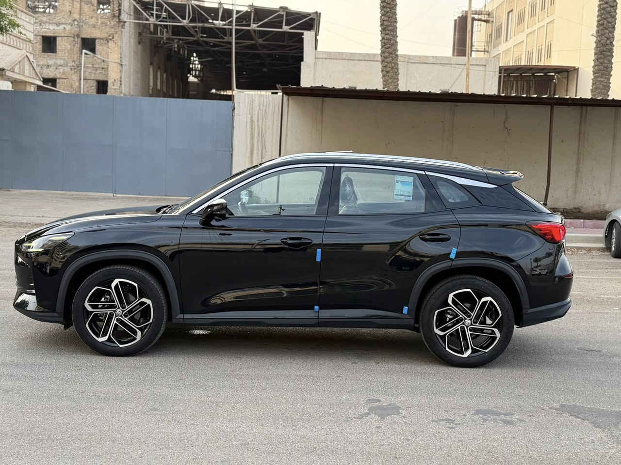 ام جي oNEفول الفول اعلى فئه موديل 24 ماشيه 40 مكاني الكاضميه السعر 145 وبيه مجال للشراي ***********
