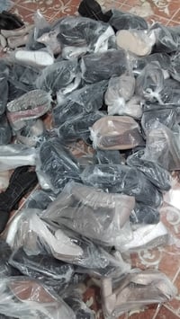 تصفيه محل احذيه نسائيه ١٥٠ قطعه مشكل  للاستفسار ٠٧٨٢٢٩٨١١٣٦