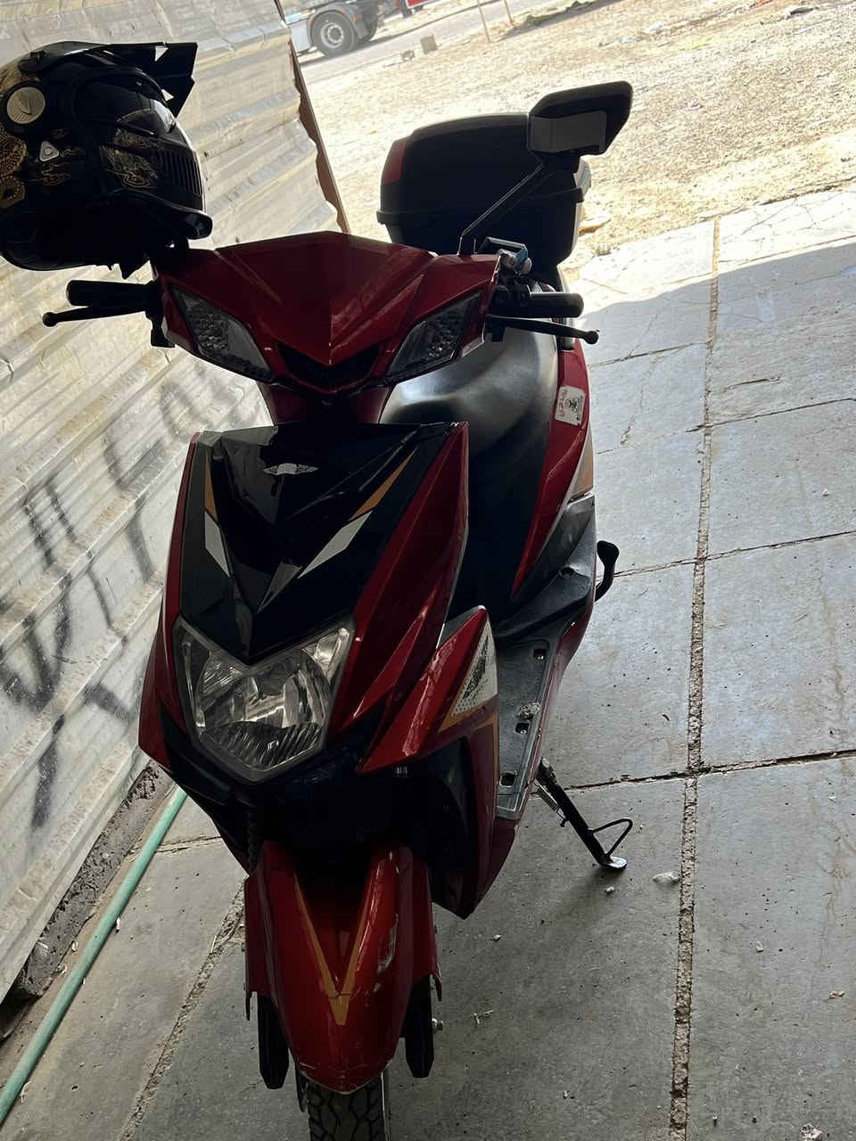 تراجه شحن 6بطاريات جدد شادهن مكان تاجي السعر750وبيهة مجال بصيط للشراي رقم الهاتف ***********/***********
