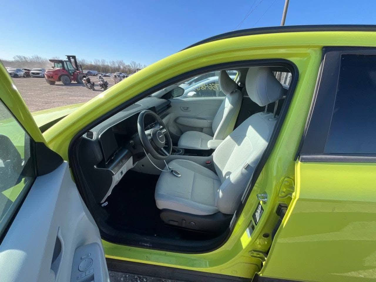 هيونداي كونا (2024) لون ليموني مميز 💚🌟
فول مواصفات ماعدا الفتحة 🌐
داخلية لون أبيض 🤍
بصمة تشغيل 🔘
بصمة أبواب 🚪
كير تعليگ ⚙️
كاميرا دوارة 🎥
شاشة ديجيتال 🖥️
ويل أصلي ⚡️
لايت LED 💡
دبل بصمة 🔐

دعامية نازله ونفس راجعه رجعت يعني اجتي ويه السياره صور الحادث موجودات كلين السياره جديده مسلفنه

((تترقم جميع المحافضات))

السعر مناسب ( 174 )

مكان تواجد السيارة: بابل – الحلة

رقم صاحب السيارة: ***********
