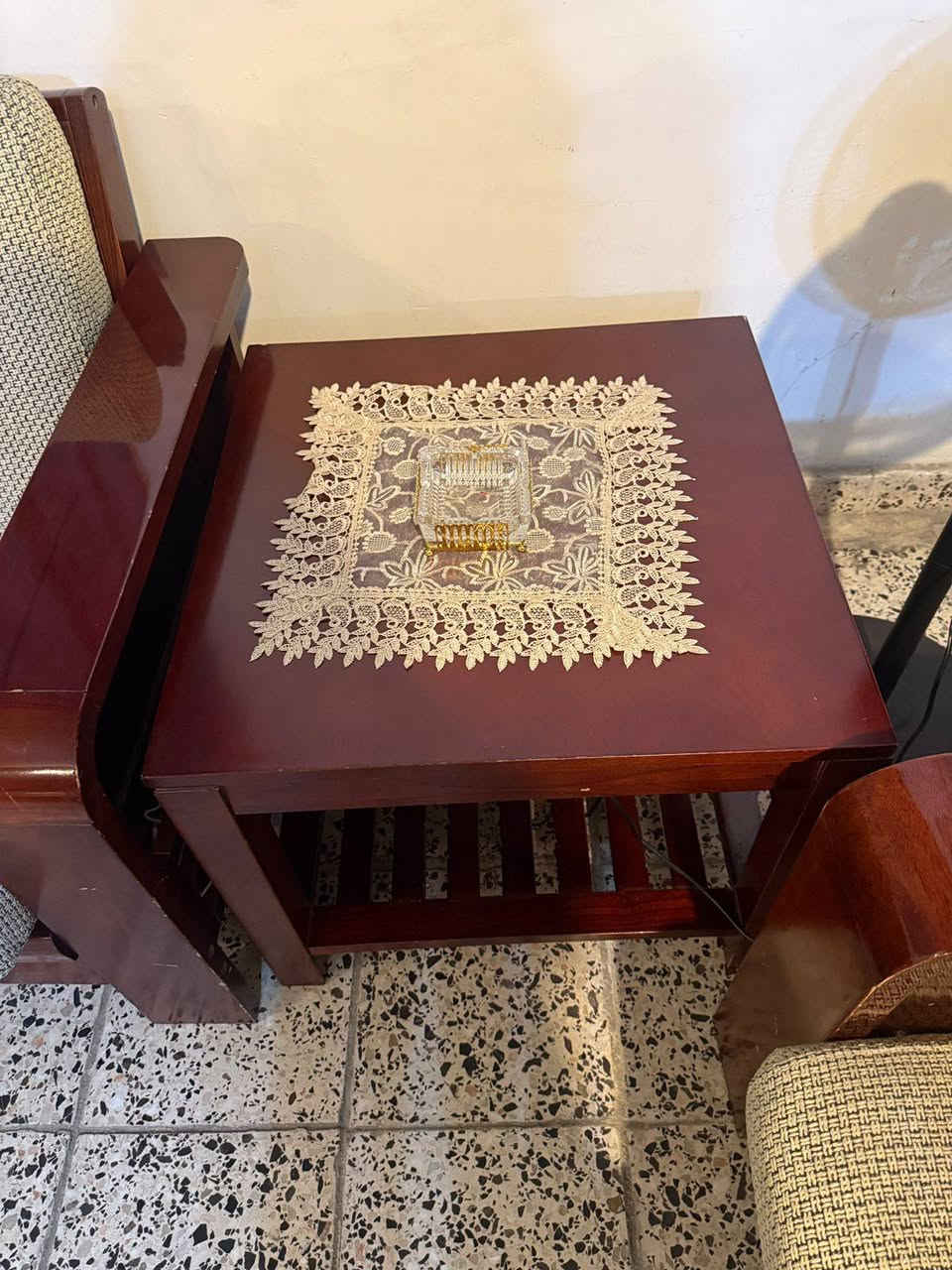 تخم صاج درجه اولى مع طبلات وطبلات اضافيه وميز وميز تلفزيون السعر 750


**إذا كنت صاحب هذا الإعلان وتريد حذفه لأي سبب، رجاءا أرسل رسالة إلى الدعم الفني**