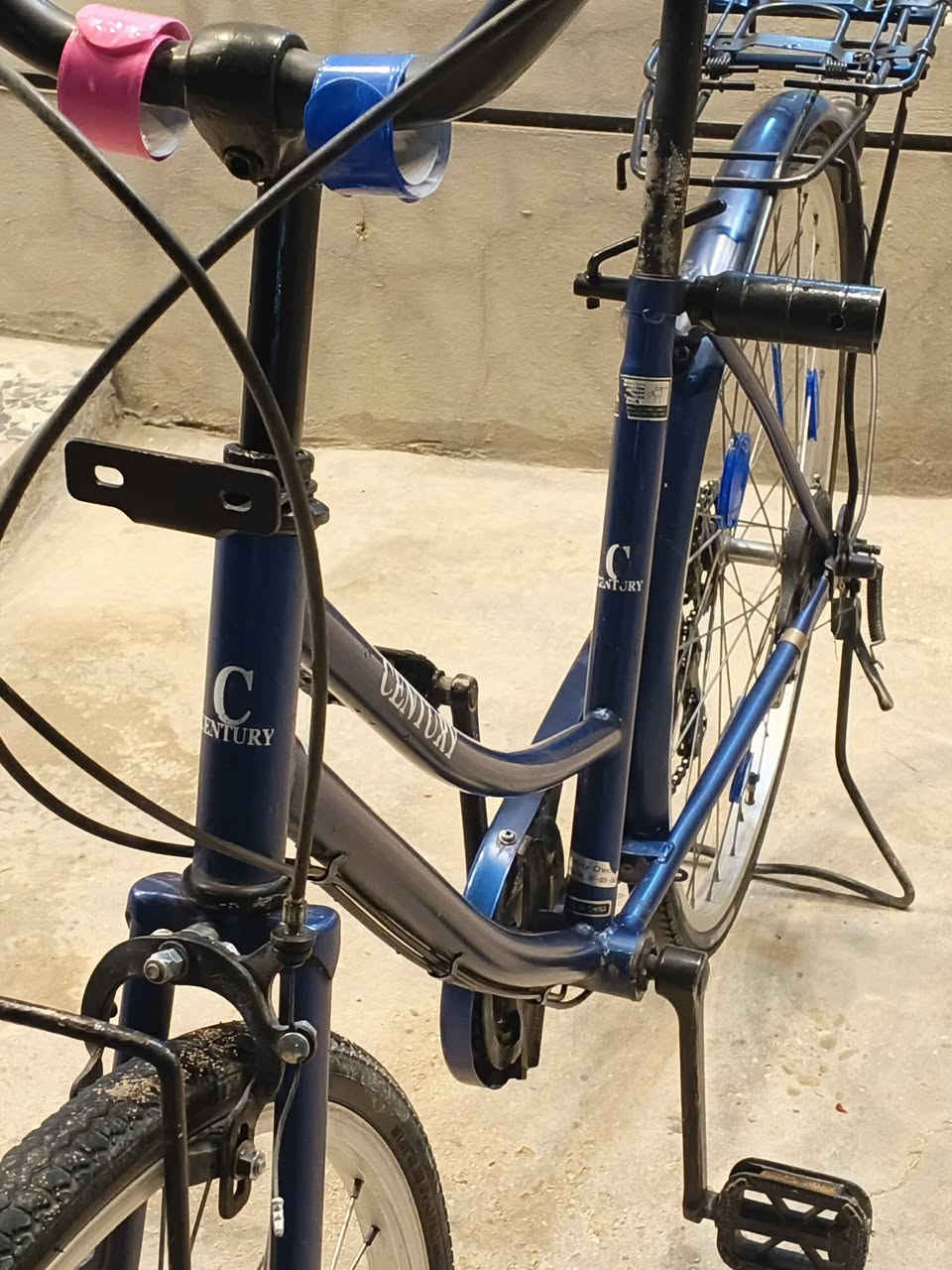 سلام عليكم للبيع باسكل ياباني شركه بعده جديد تخم تاير بريكات شغاله  حجم26 كير6نمر شغاله شاصي موزه لمرغوبه مكاني بابل جبله سعر خاص للسفسار ***********
