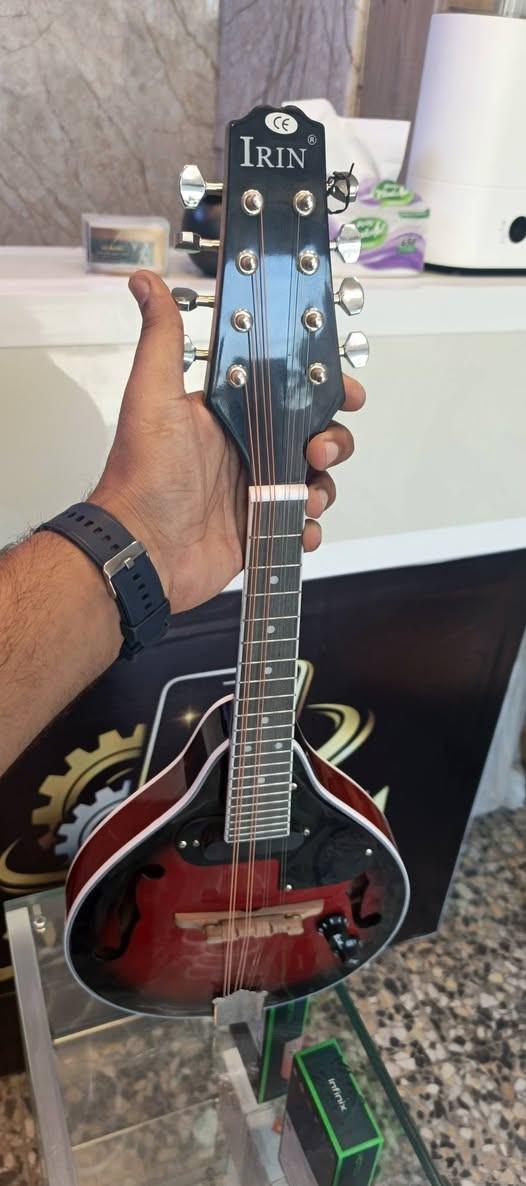 السلام عليكم كيتار بهذا الشكل كهربائي قيم وأخذ بي فطر واضح بل صوره ممأثر أبد يوجد توصيل


**إذا كنت صاحب هذا الإعلان وتريد حذفه لأي سبب، رجاءا أرسل رسالة إلى الدعم الفني**