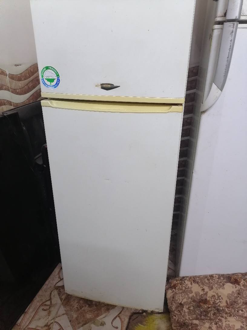 ثلاجة اللبيع شغل سعرا ٨٥ بي مجال كركوك حي العروبه يم ملعب خومسي او وكف قديم حجم ١٠ بس مصلح مابي اي عيب شغال بل شرط ٧ايام ضمان
***********
*********** كركوك, العراق
