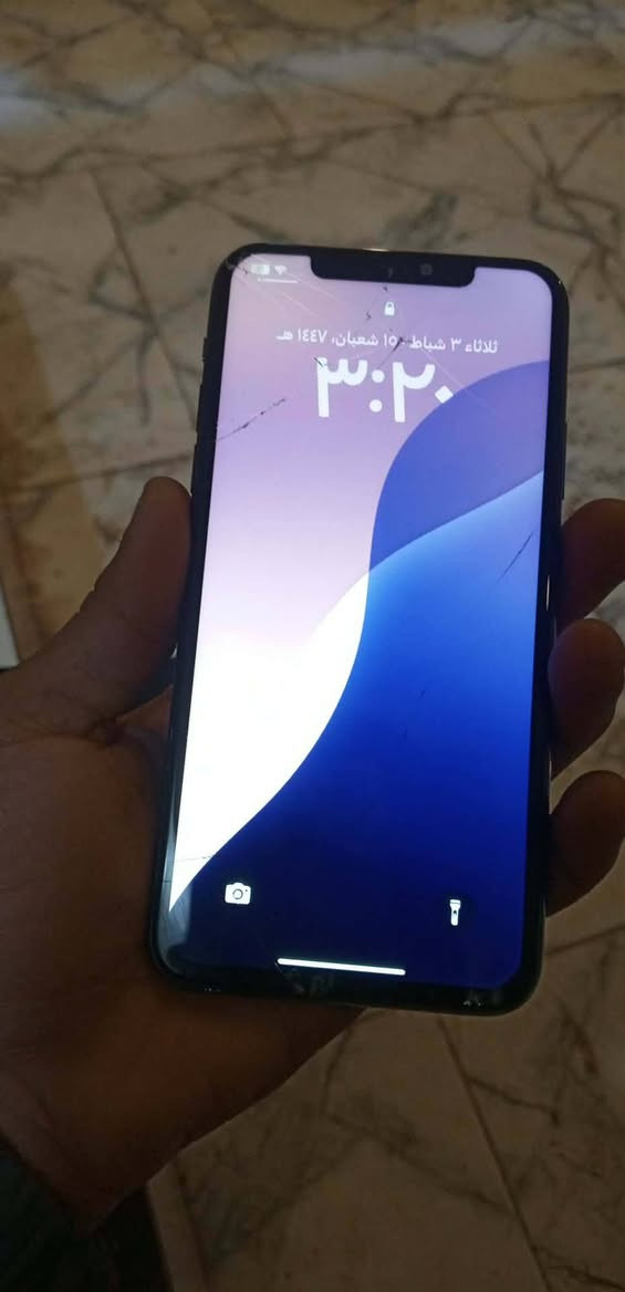 11برو ماكس ذاكره 256
مبدل شاشه ومكسوره بطاريته 86بلاديه جهاز نضيف كلششش سعر 275بيه مجال مكاني بصره لاصمعي 
***********
