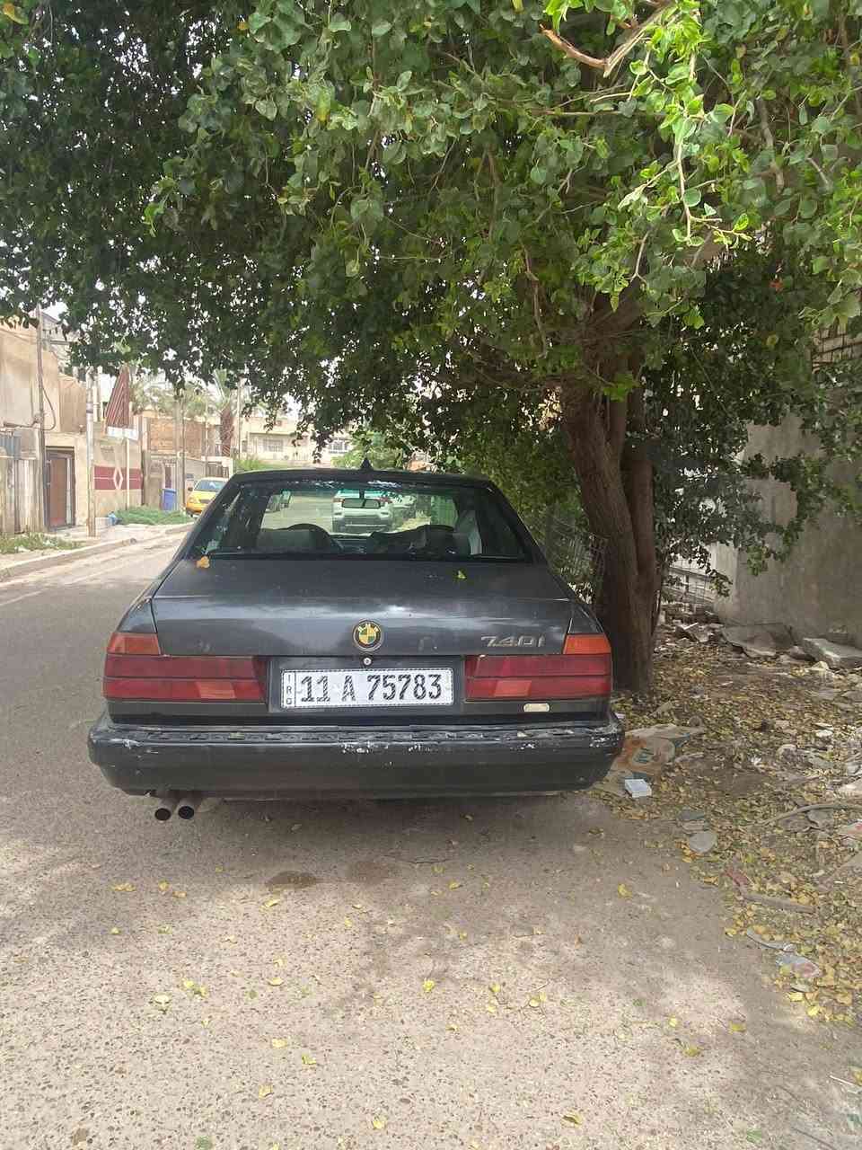 السلام عليكم
بي ام ٧٤٠ اصل بليتة وسنوية السيارة كير ومحرك خير من الله صدر امامي خلفي مبدل جديد تبريد بريفيا تخم تاير والكشر كدامكم رقم بغداد انكليزي بأسمي هزة ماساقطة السعر ٣٦ وبي مجال للشراي  للاستفسار عالواتس ***********
