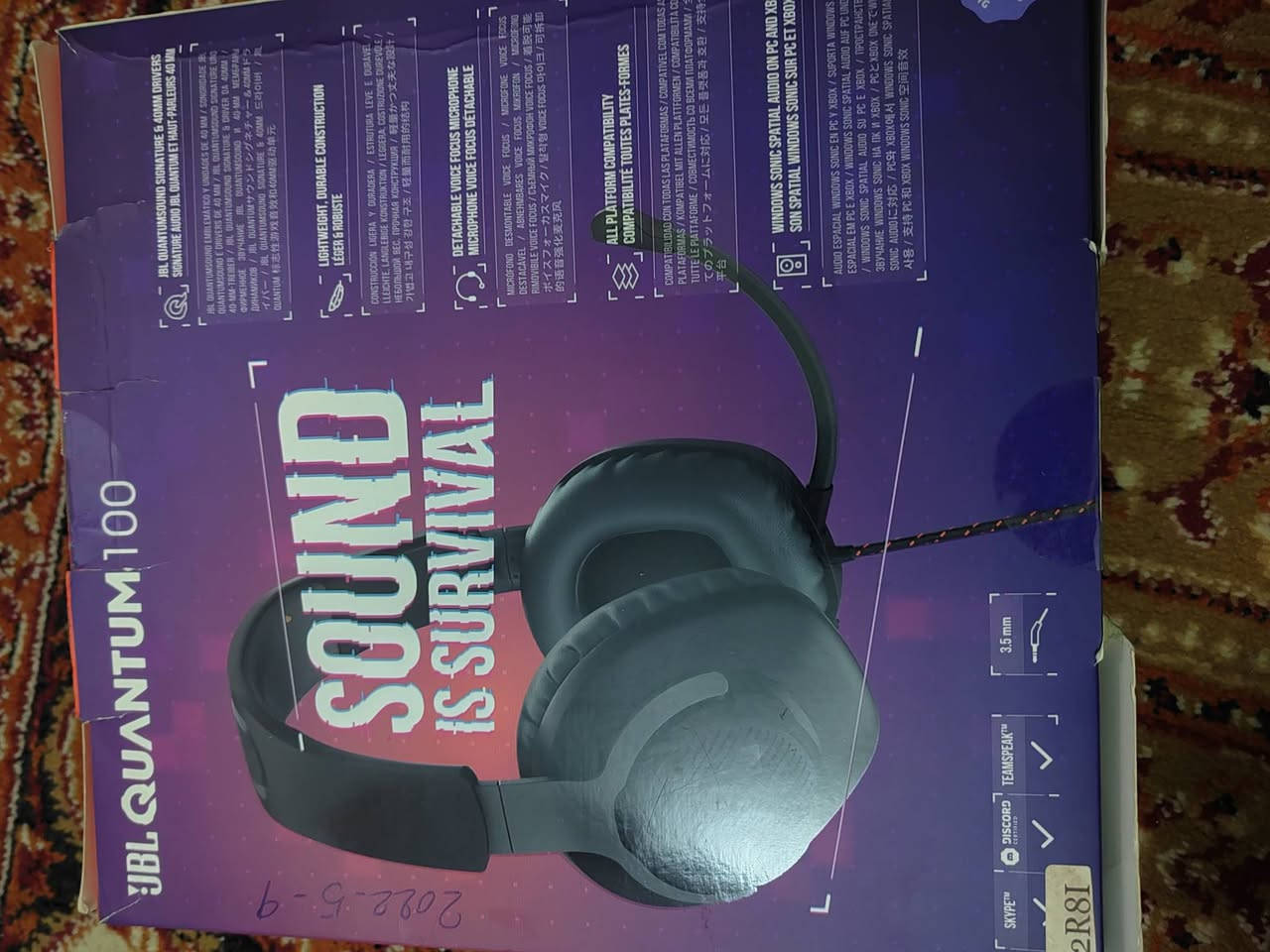 للبيع سماعات جديده ممستخدمه ماخذهم من المتاجر الثلاث  35 الف
بغدادالجديده ***********
